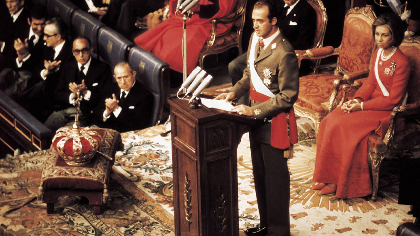 Juan Carlos I, el pasado más presente de la historia española reciente